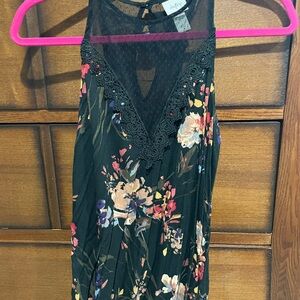 Floral Sleeveless Top with Lace Detail